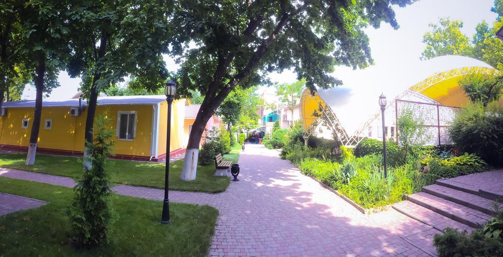 Sovinyon Resort Odesa Exterior photo